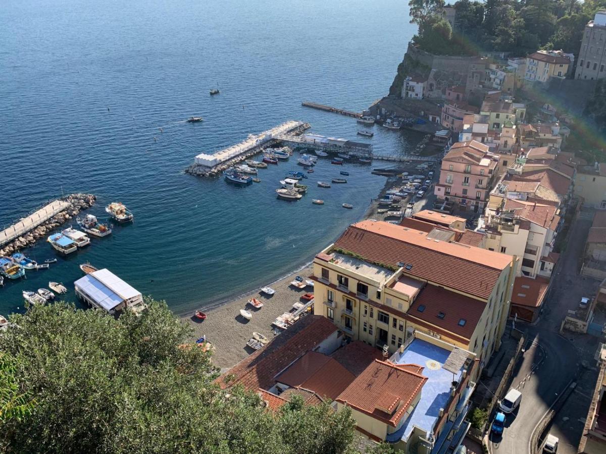 Profumo Di Mare Apartment Marina Grande Sorrento Dış mekan fotoğraf