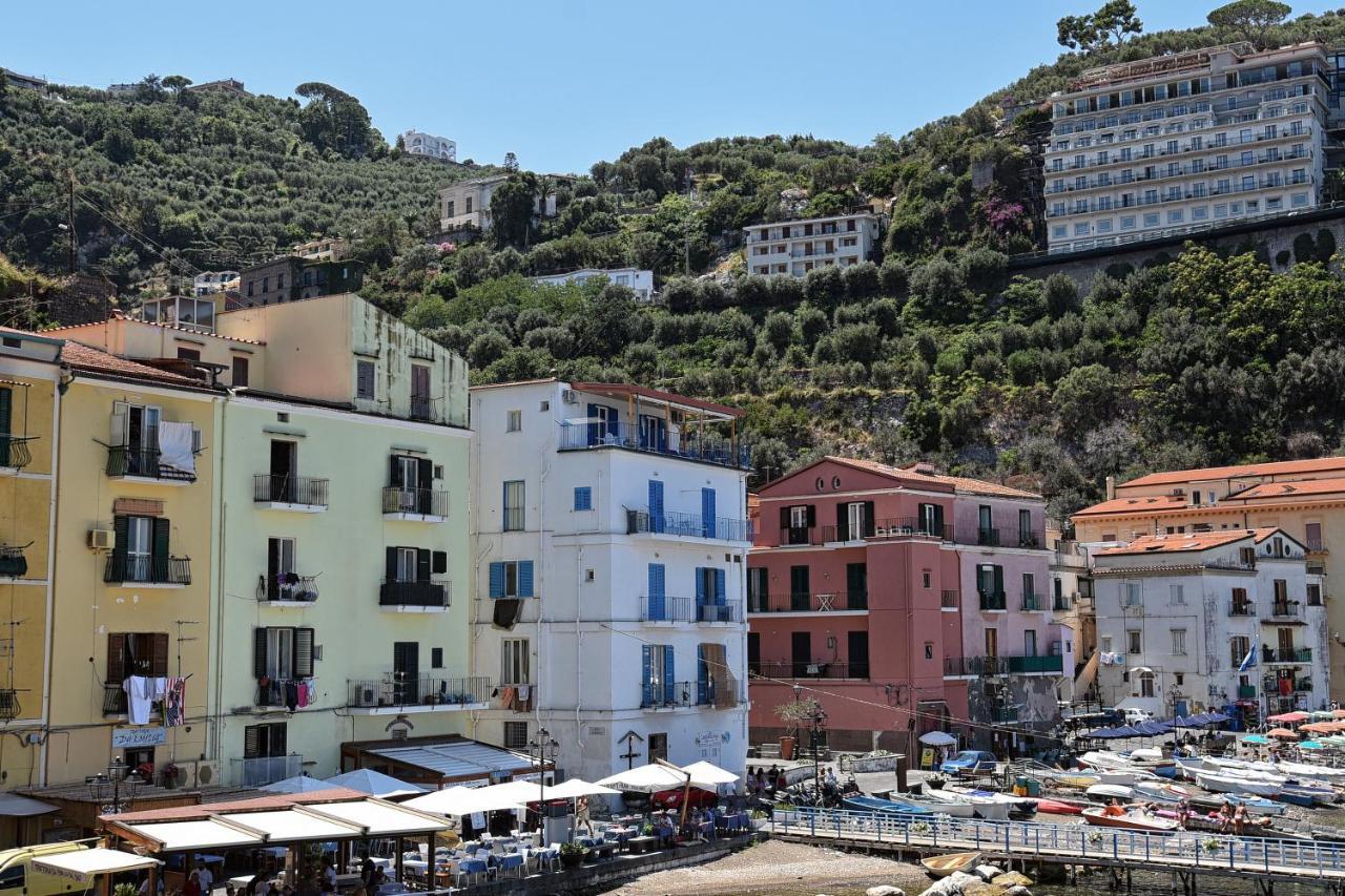 Profumo Di Mare Apartment Marina Grande Sorrento Dış mekan fotoğraf