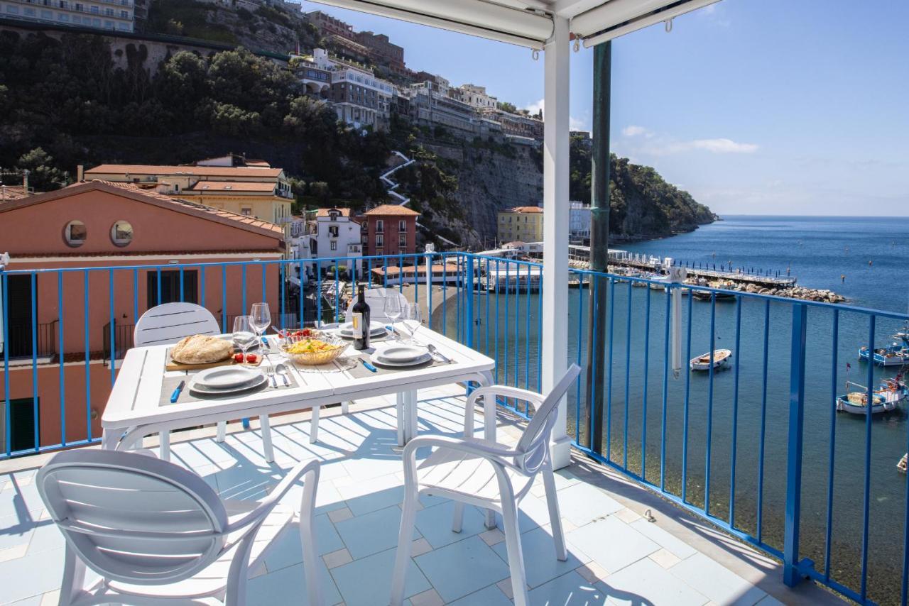 Profumo Di Mare Apartment Marina Grande Sorrento Dış mekan fotoğraf