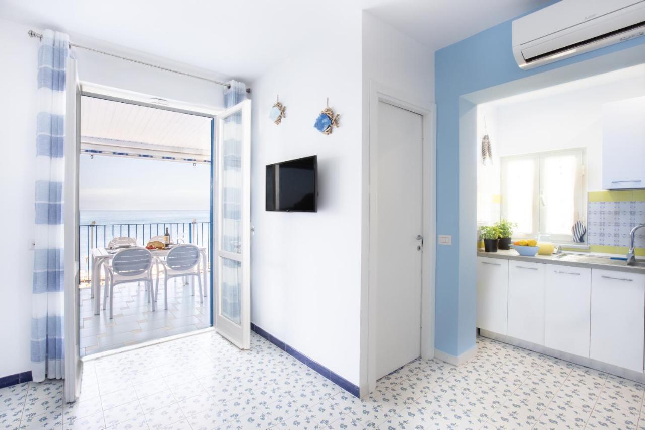 Profumo Di Mare Apartment Marina Grande Sorrento Dış mekan fotoğraf